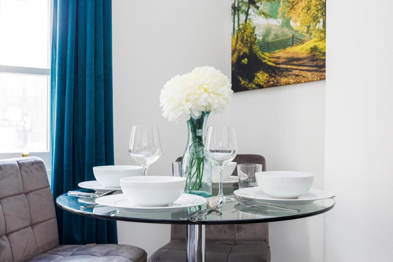2 Bed Apartment London Exterior photo